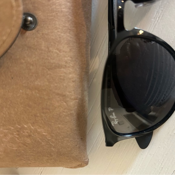 Raybans - Picture 4 of 5